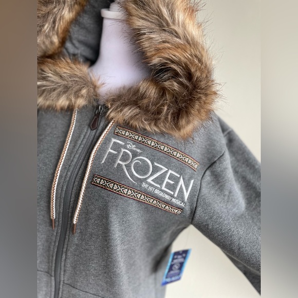 NWT DISNEY FROZEN THE HIT BROADWAY MUSICAL EMBROIDERED FUR RIMMED HOODIE SZ XS - Picture 11 of 14
